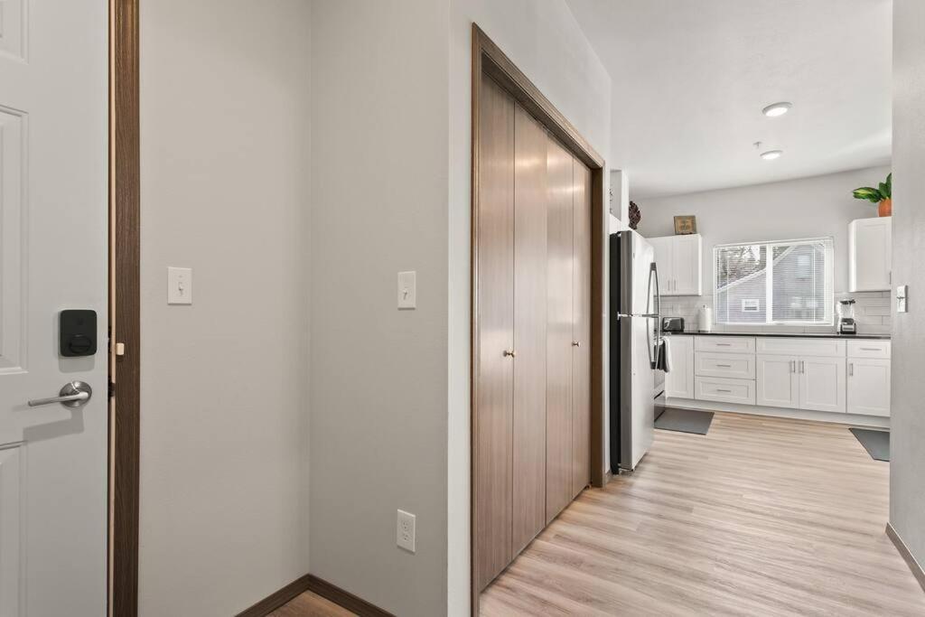 Brand New 2 Bed 2 Bath Near Perry District And Dt Apartamento Spokane Exterior foto